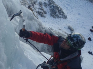 Alpinismo para ascender en el hielo